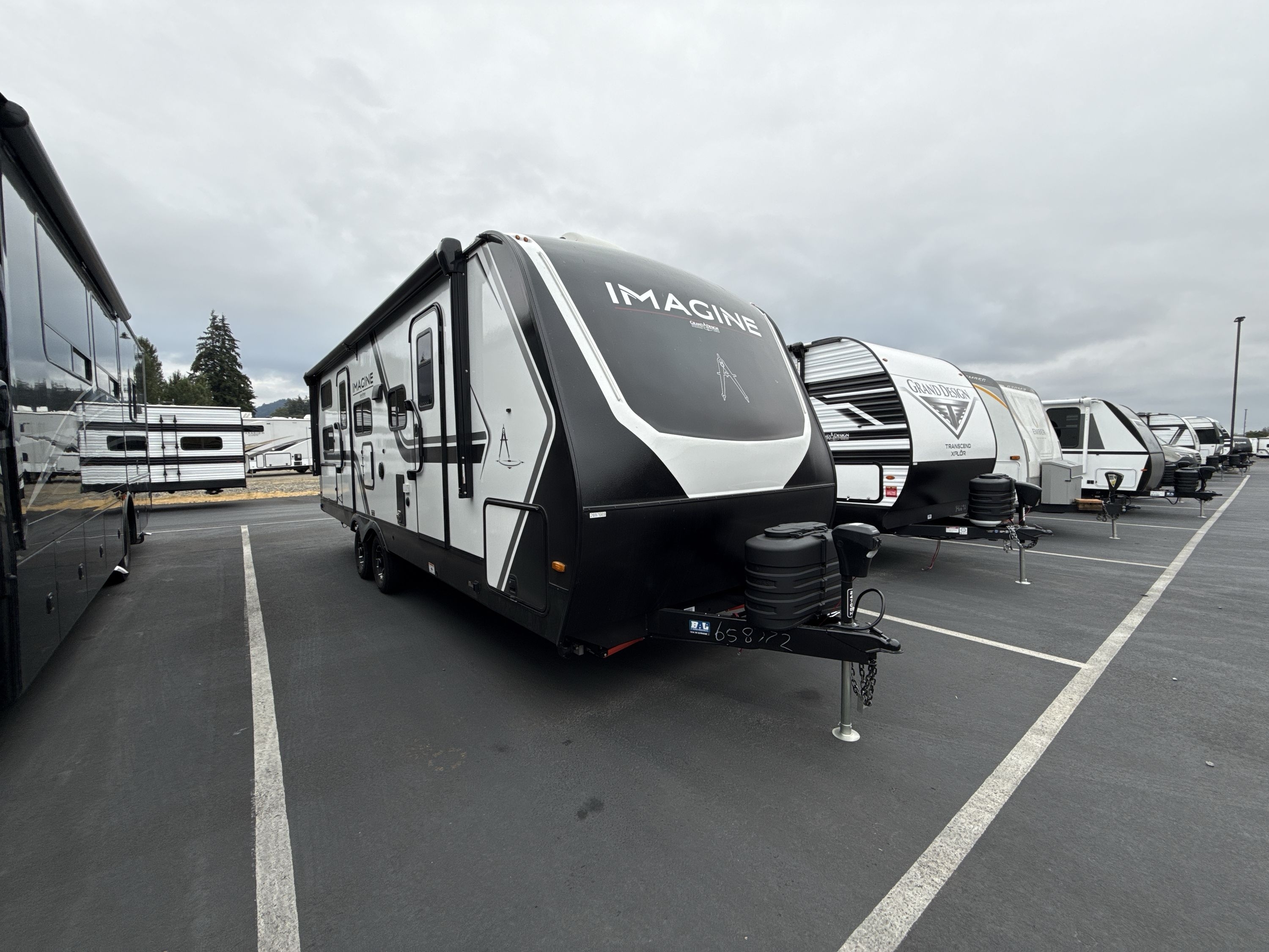 2027 Grand Design IMAGINE 2470BH in woodland WA