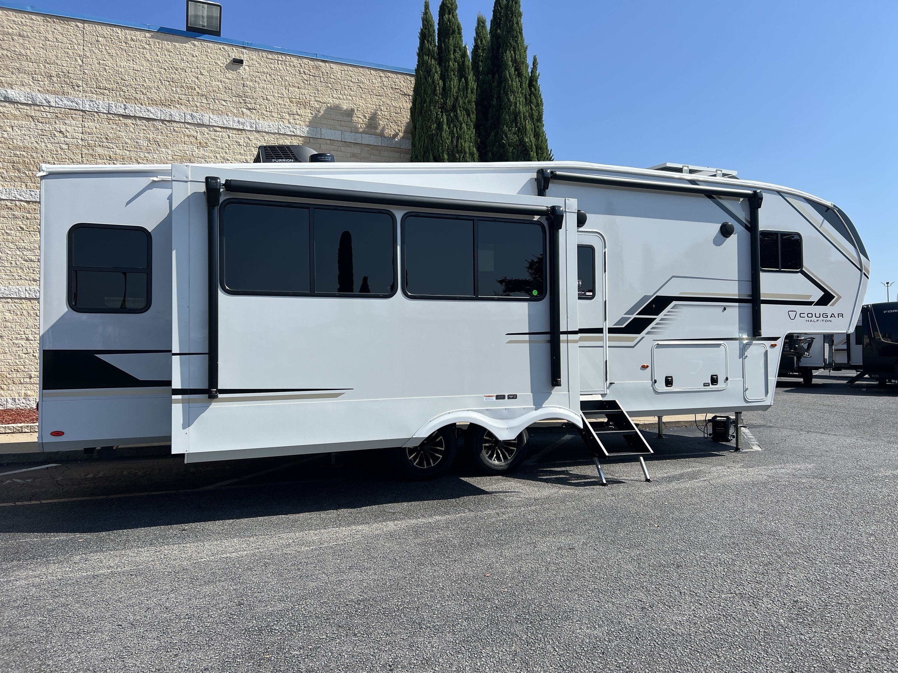 2027 Keystone COUGAR 28RLI in greenville NC