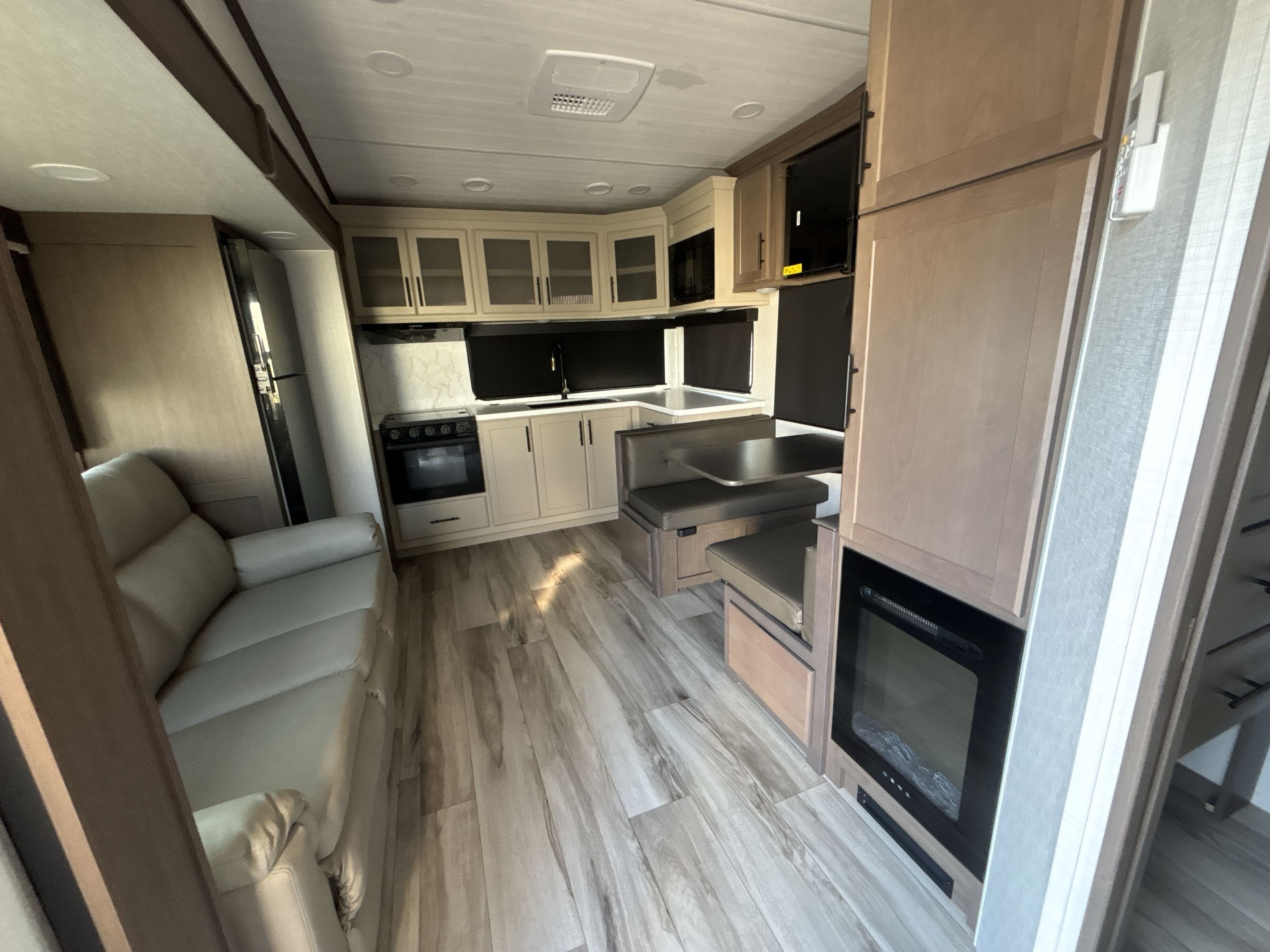 2027 Keystone COUGAR 29MBD in hope mills NC
