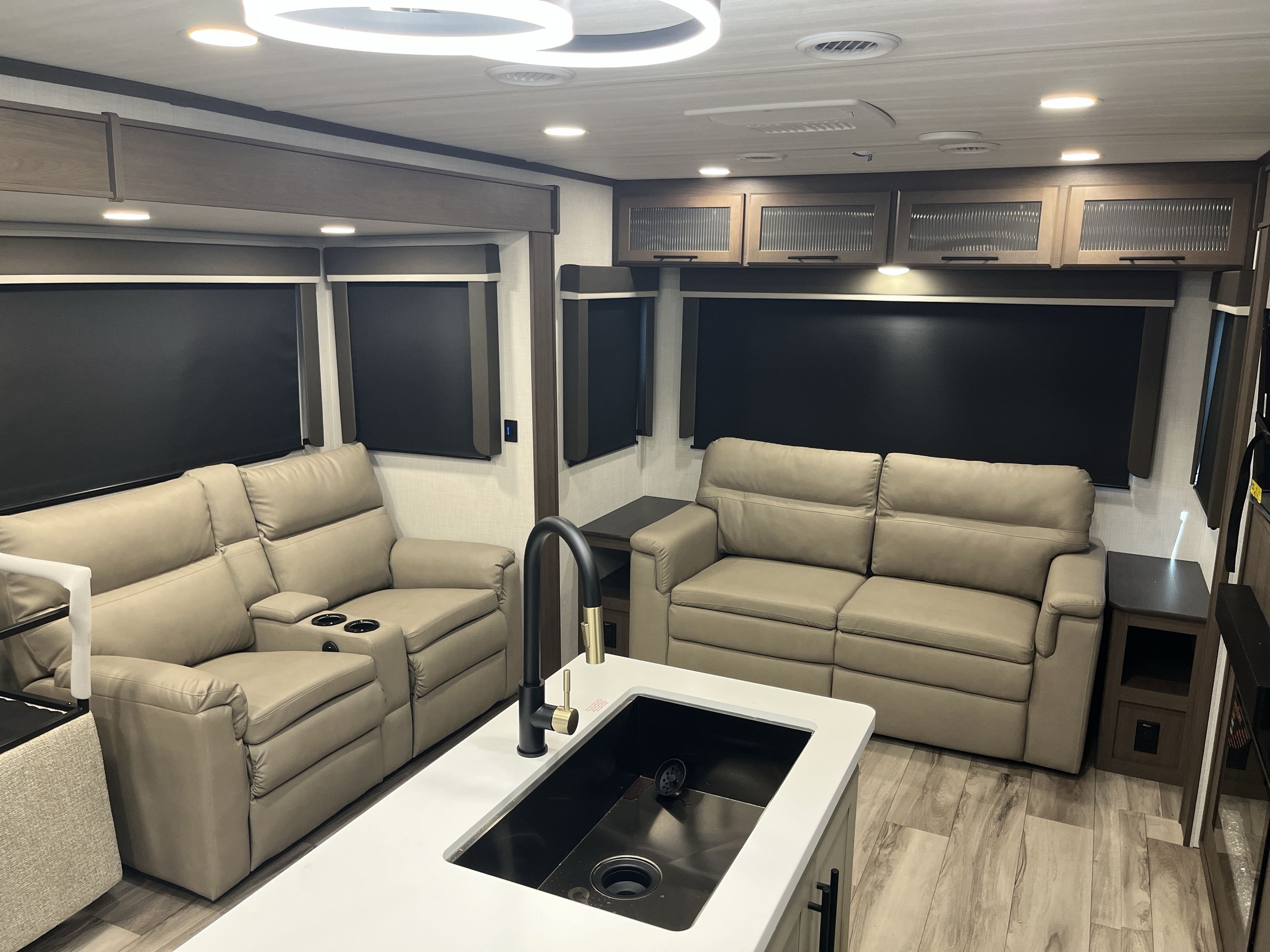 2027 Keystone COUGAR 29RLP in columbia MO