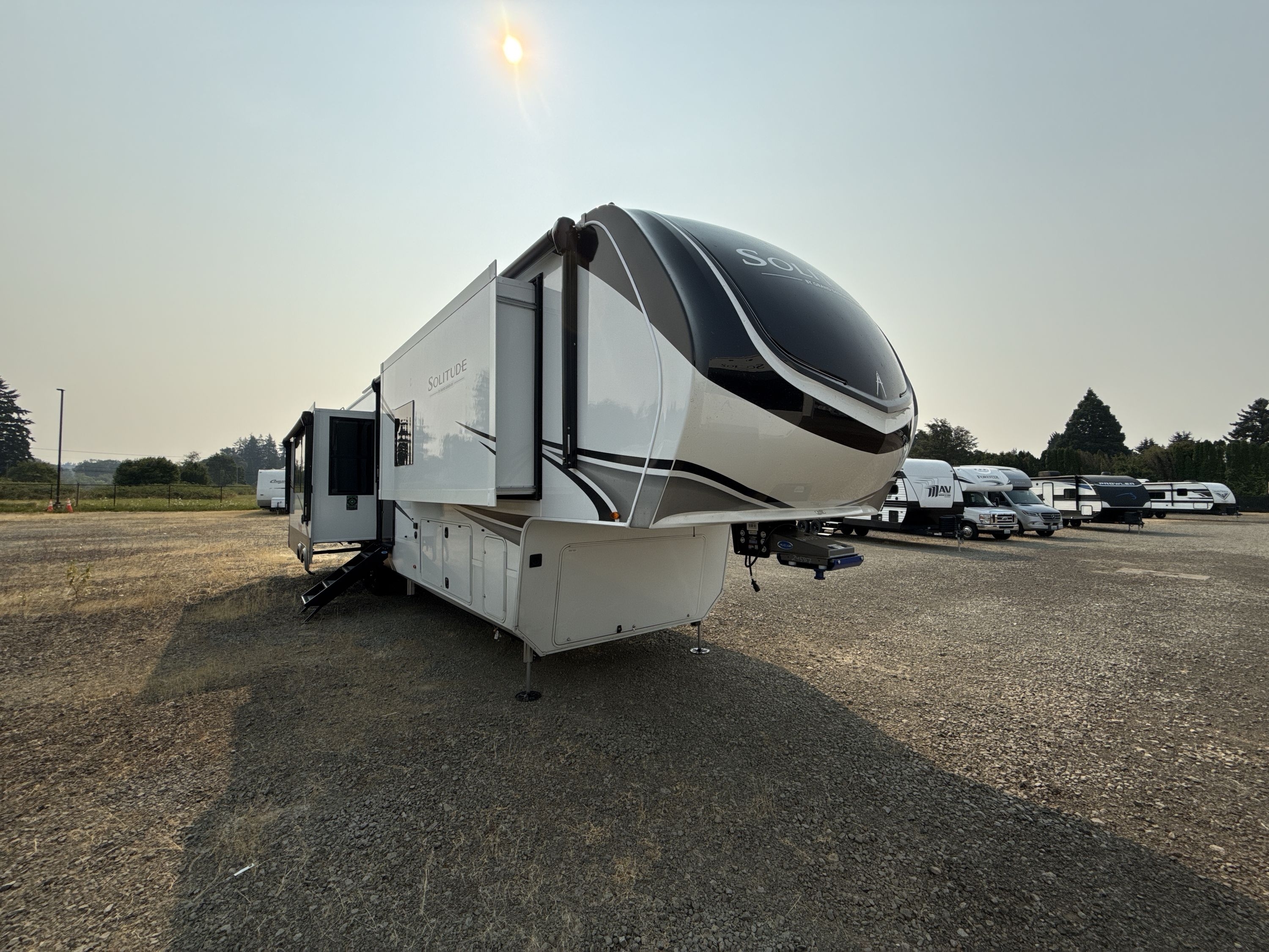2027 Grand Design SOLITUDE 417KB in woodland WA