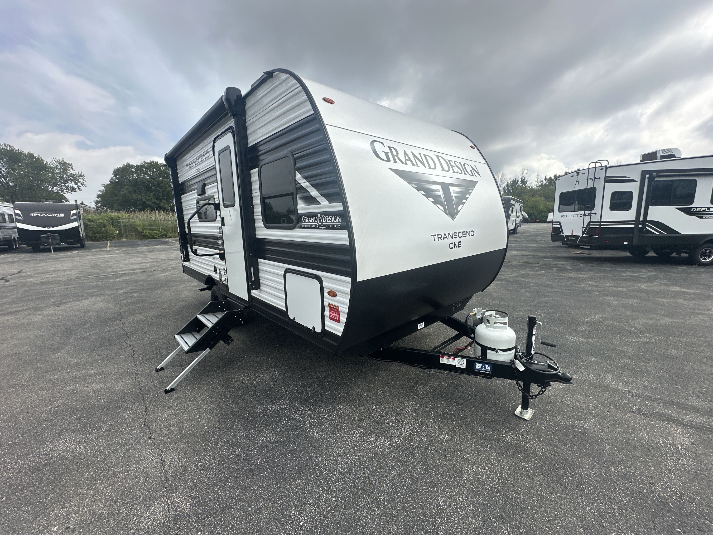 2027 Grand Design TRANSCEND ONE 151BH in green bay WI