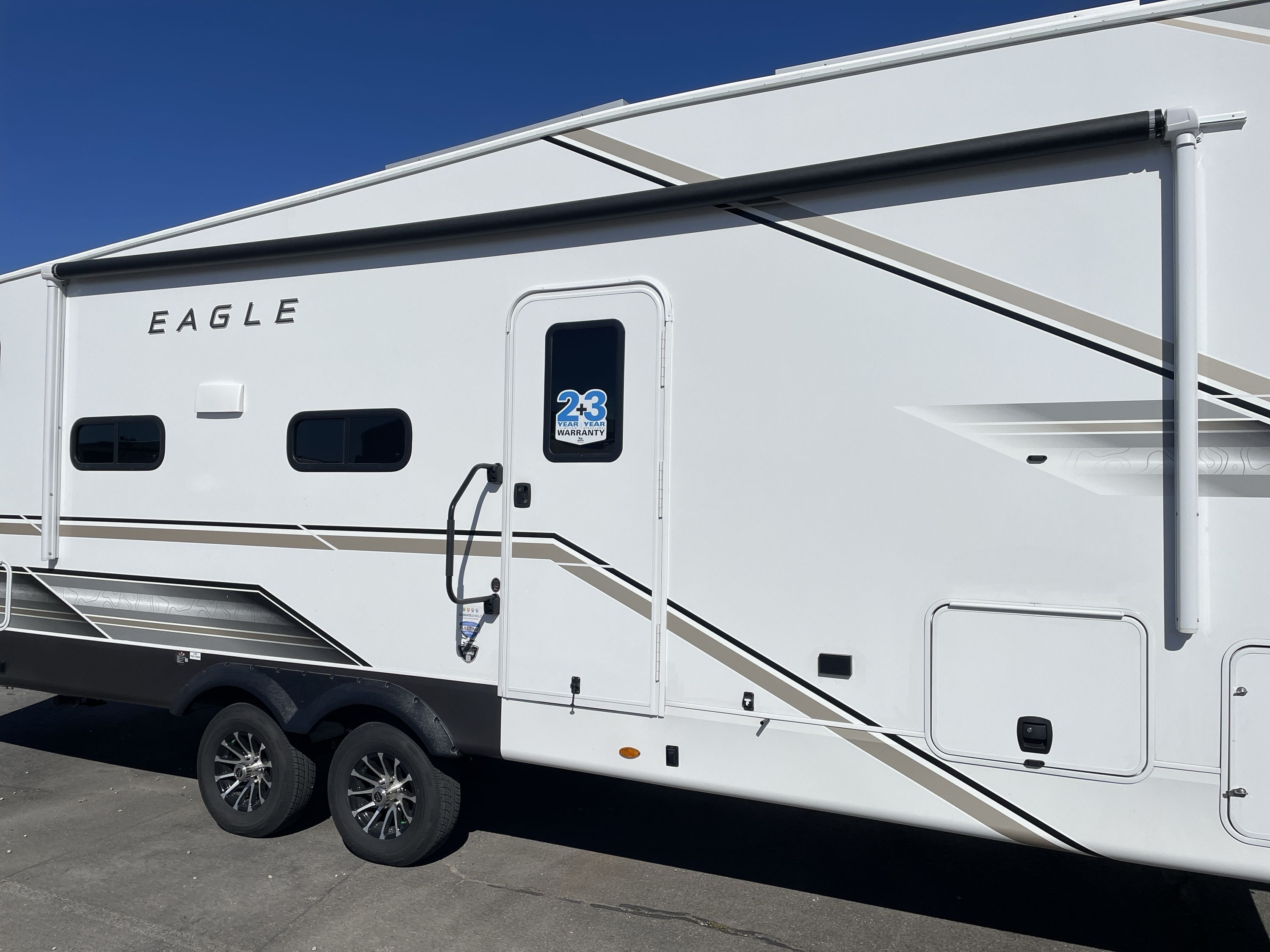New 2027 Jayco Eagle Sle 28BHU For Sale in Draper, UT - 5042084364