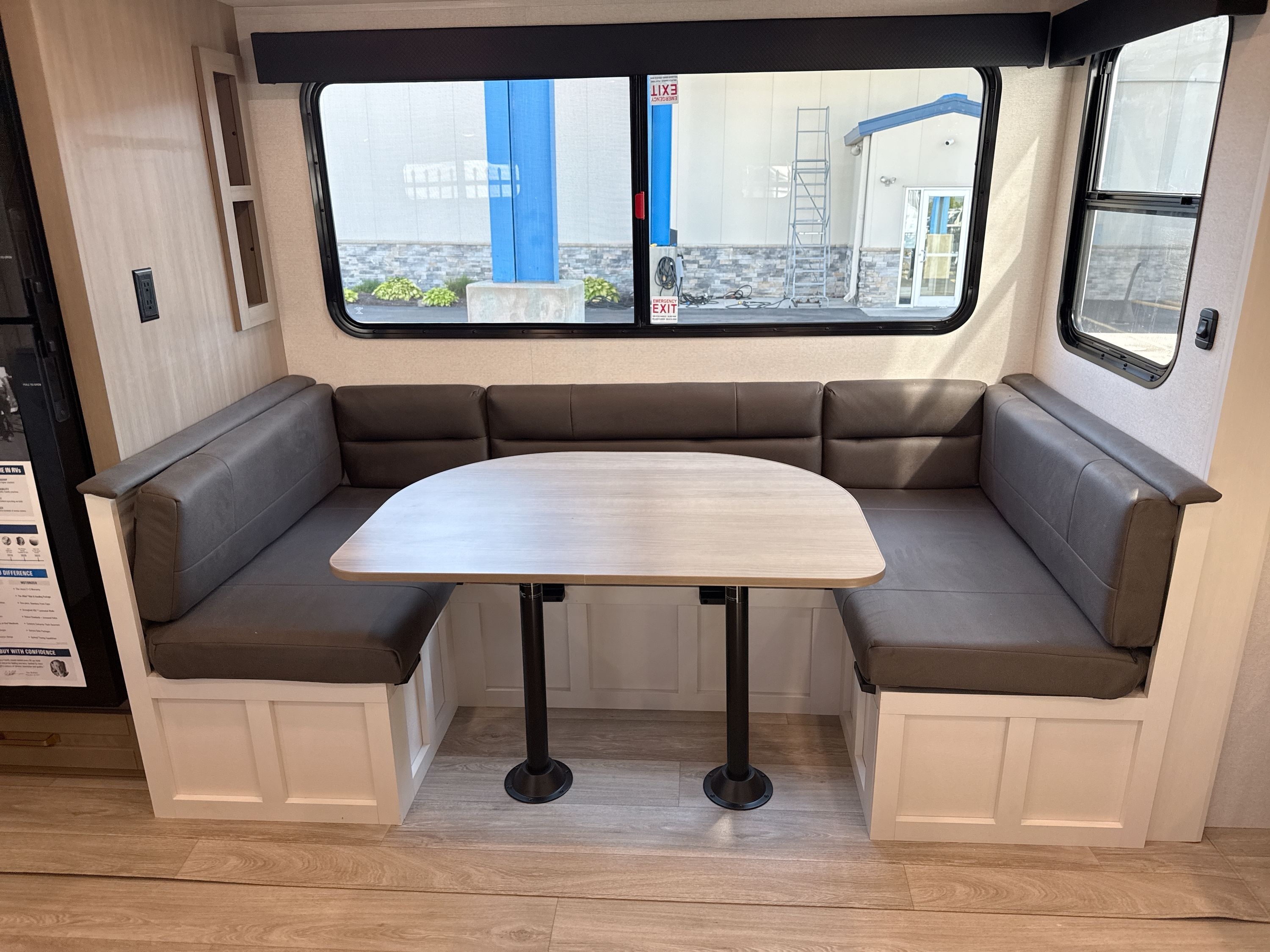 2027 Jayco EAGLE SLE 28BHU in georgetown KY