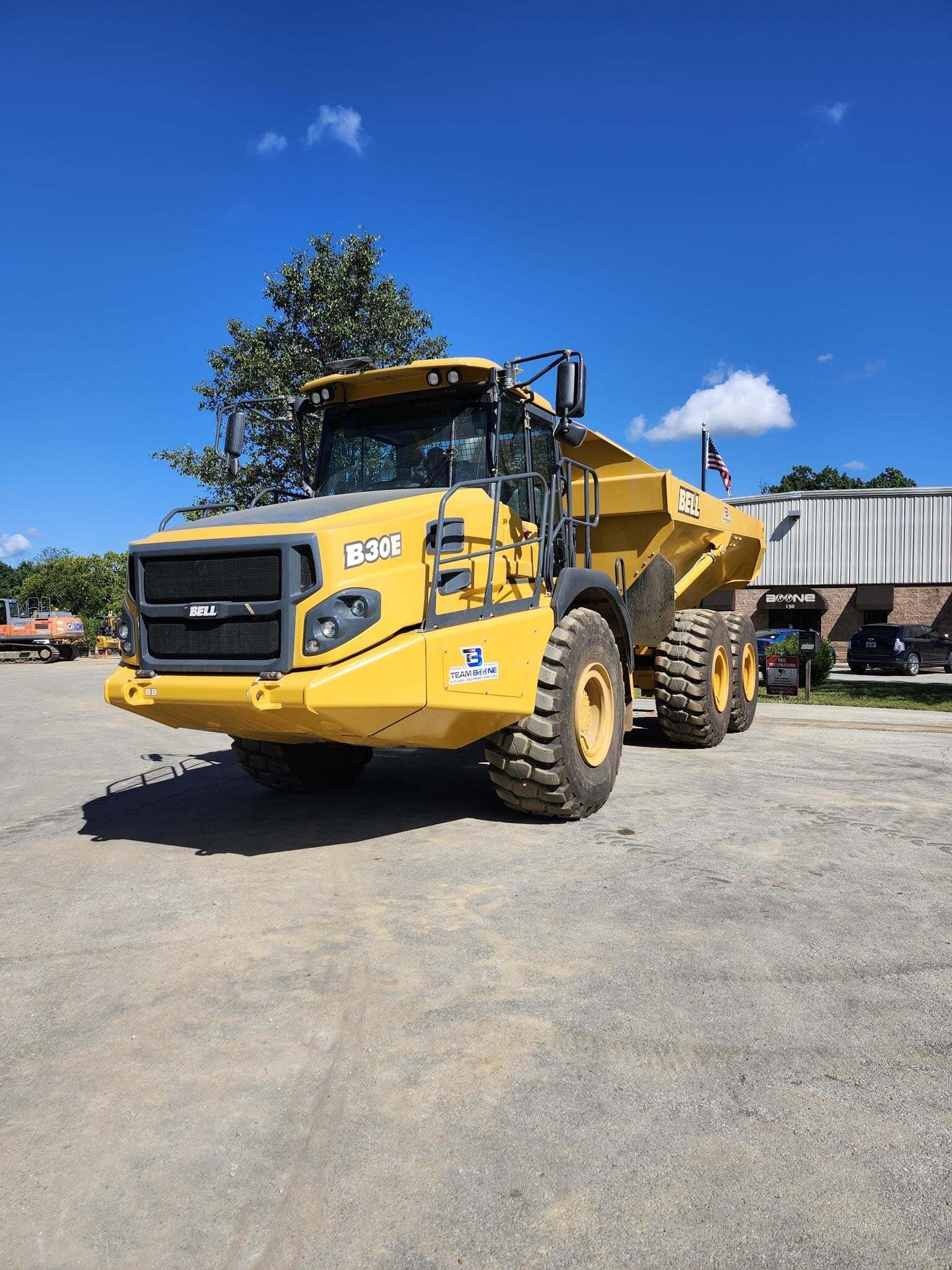 2024 BELL B30E in Bardstown, KY