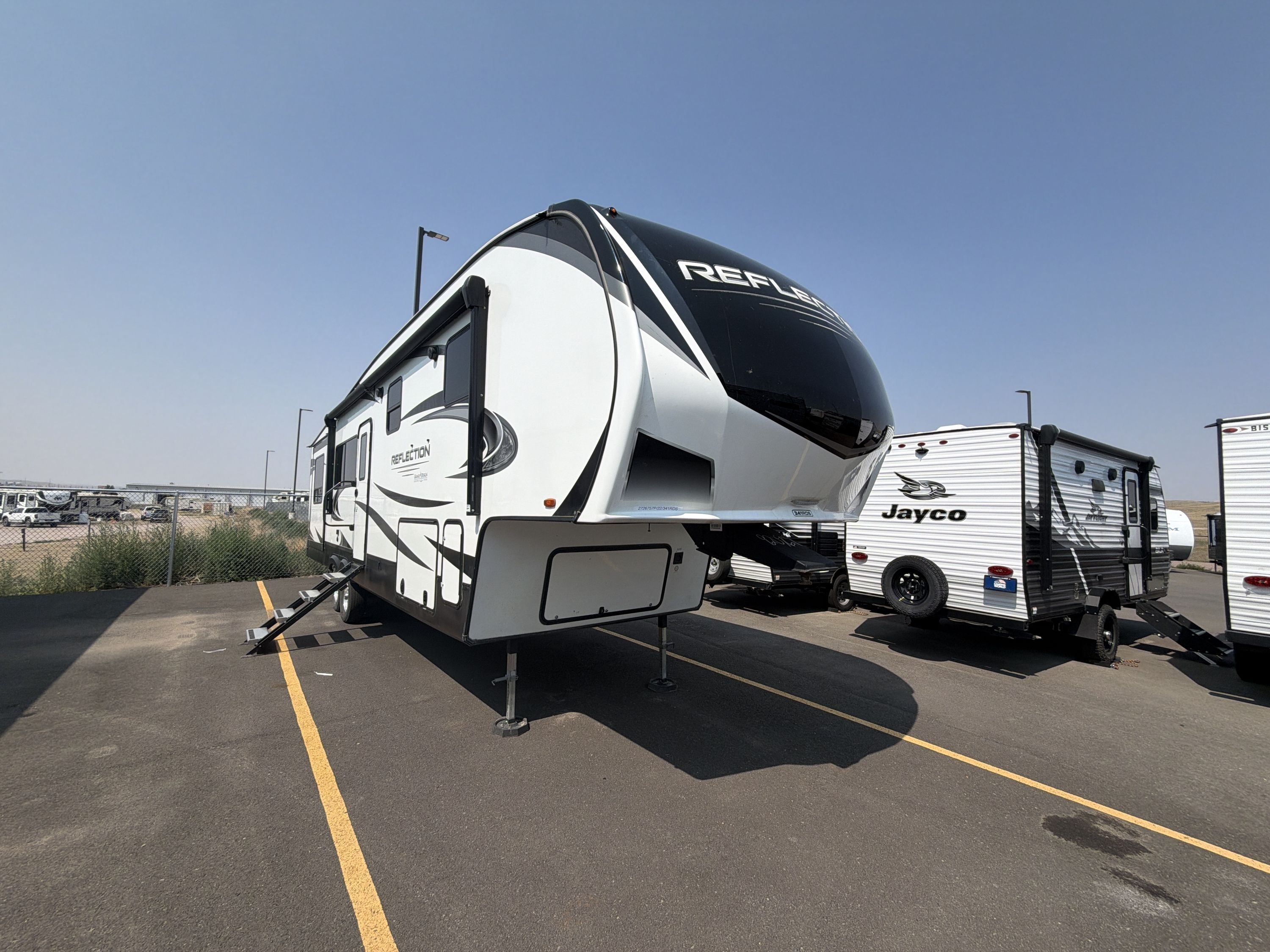 2022 Grand Design REFLECTION 341RDS in cheyenne WY