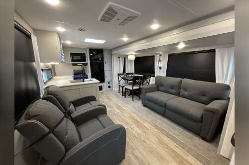 2023 Forest River VIBE 26RK in grain valley MO