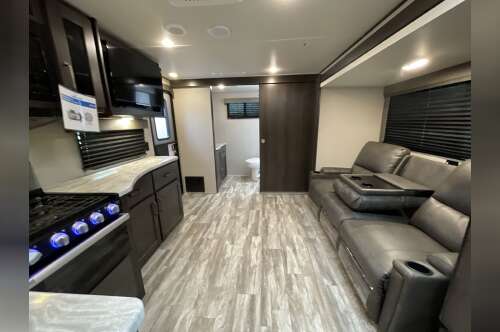 2021 Grand Design TRANSCEND XPLOR 221RB in grain valley MO