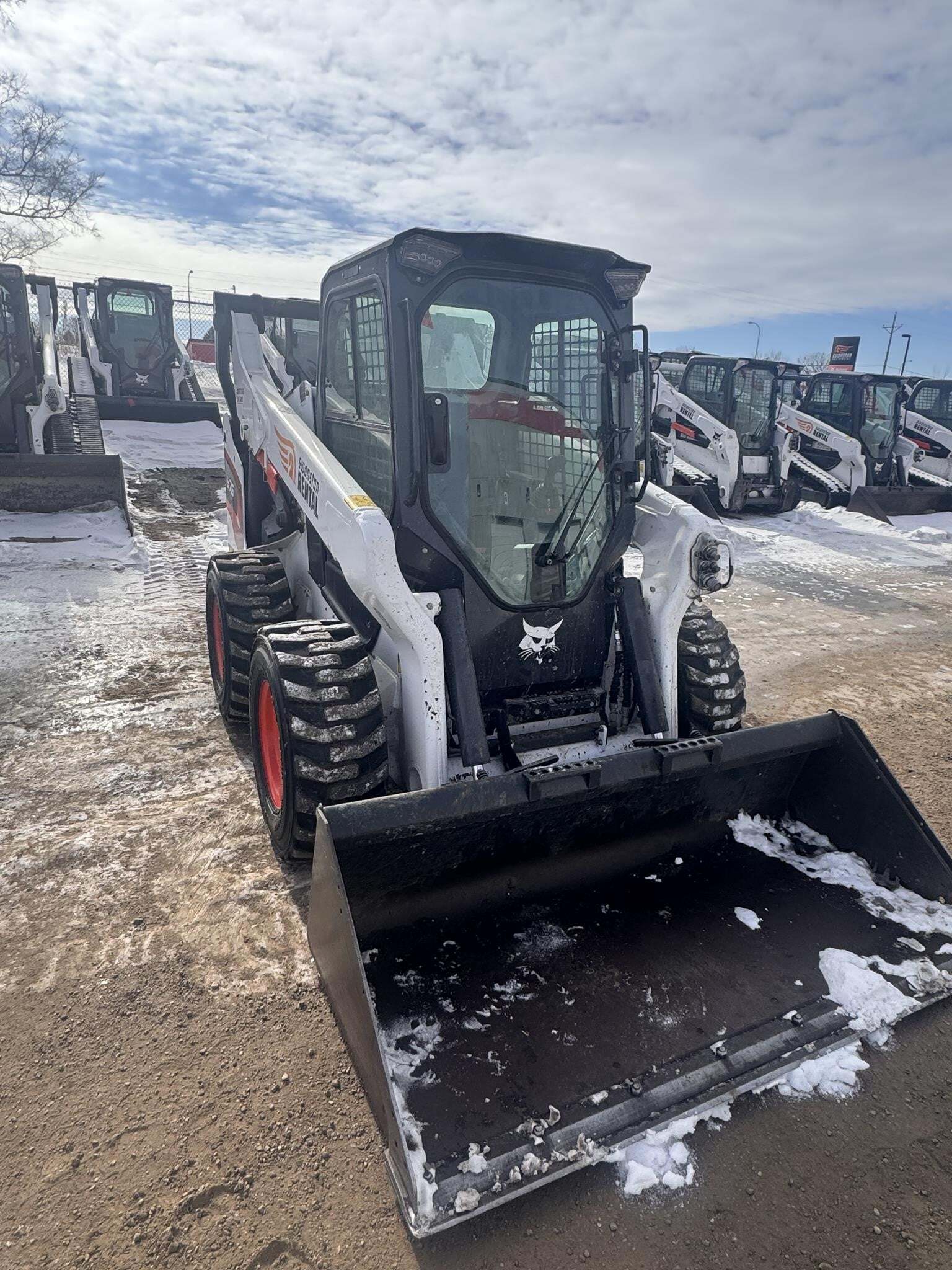 2021 BOBCAT S76 in Minot, ND