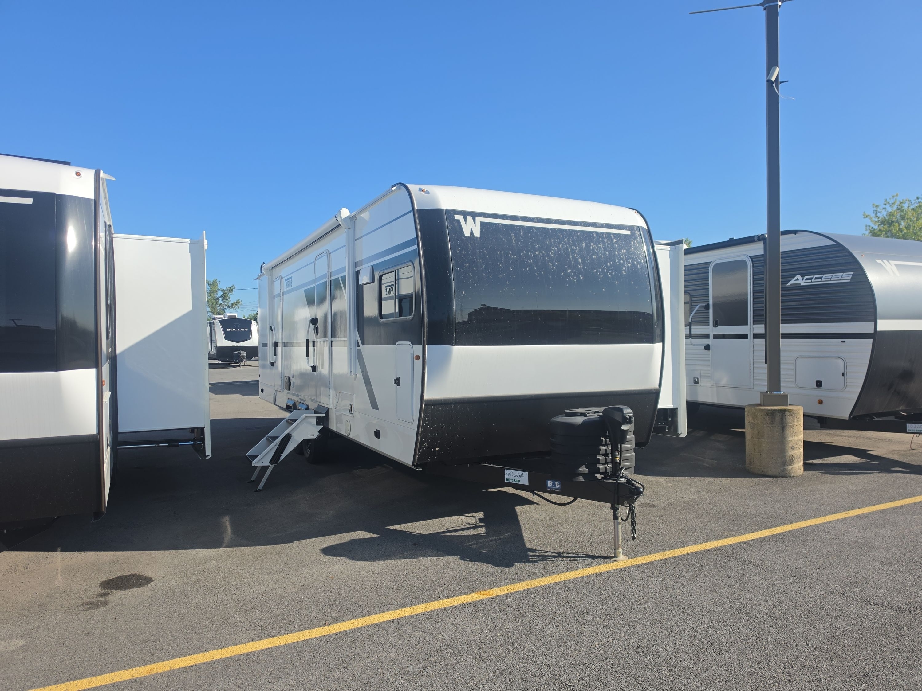 2027 Winnebago THRIVE 26FKD in syracuse NY
