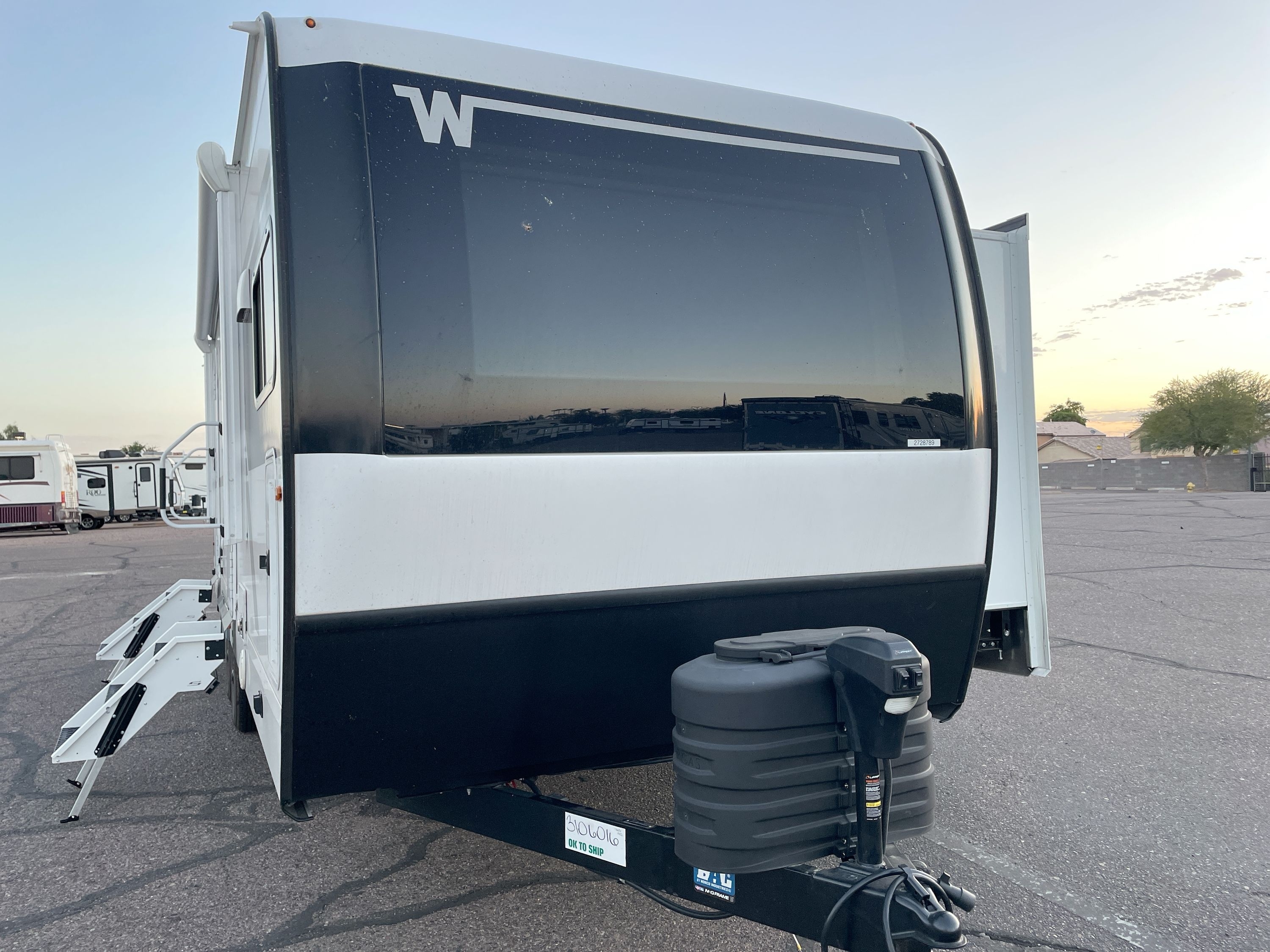 2027 Winnebago THRIVE 26FKD in mesa AZ