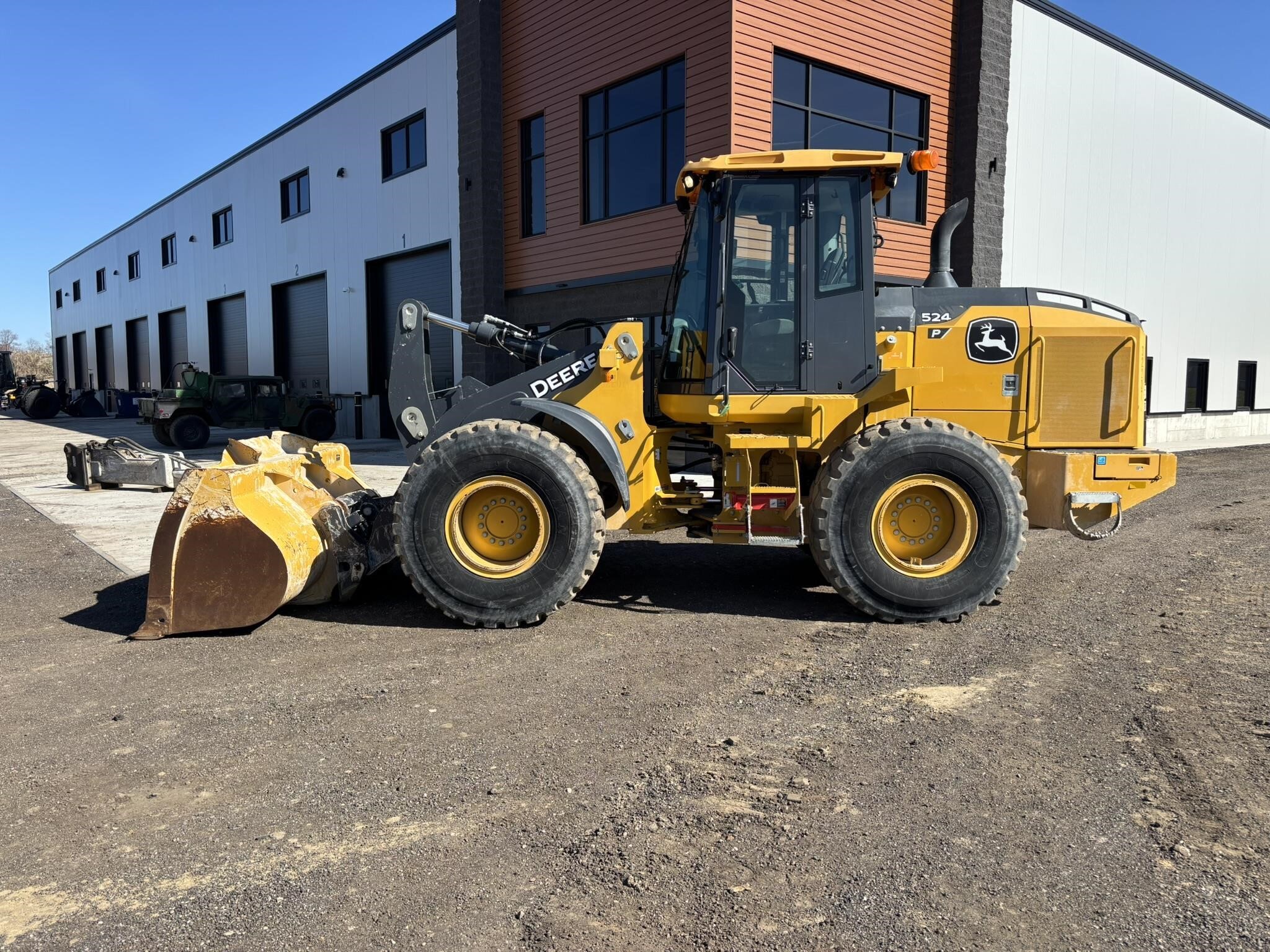 2022 DEERE 524 P-TIER in Holland, MI
