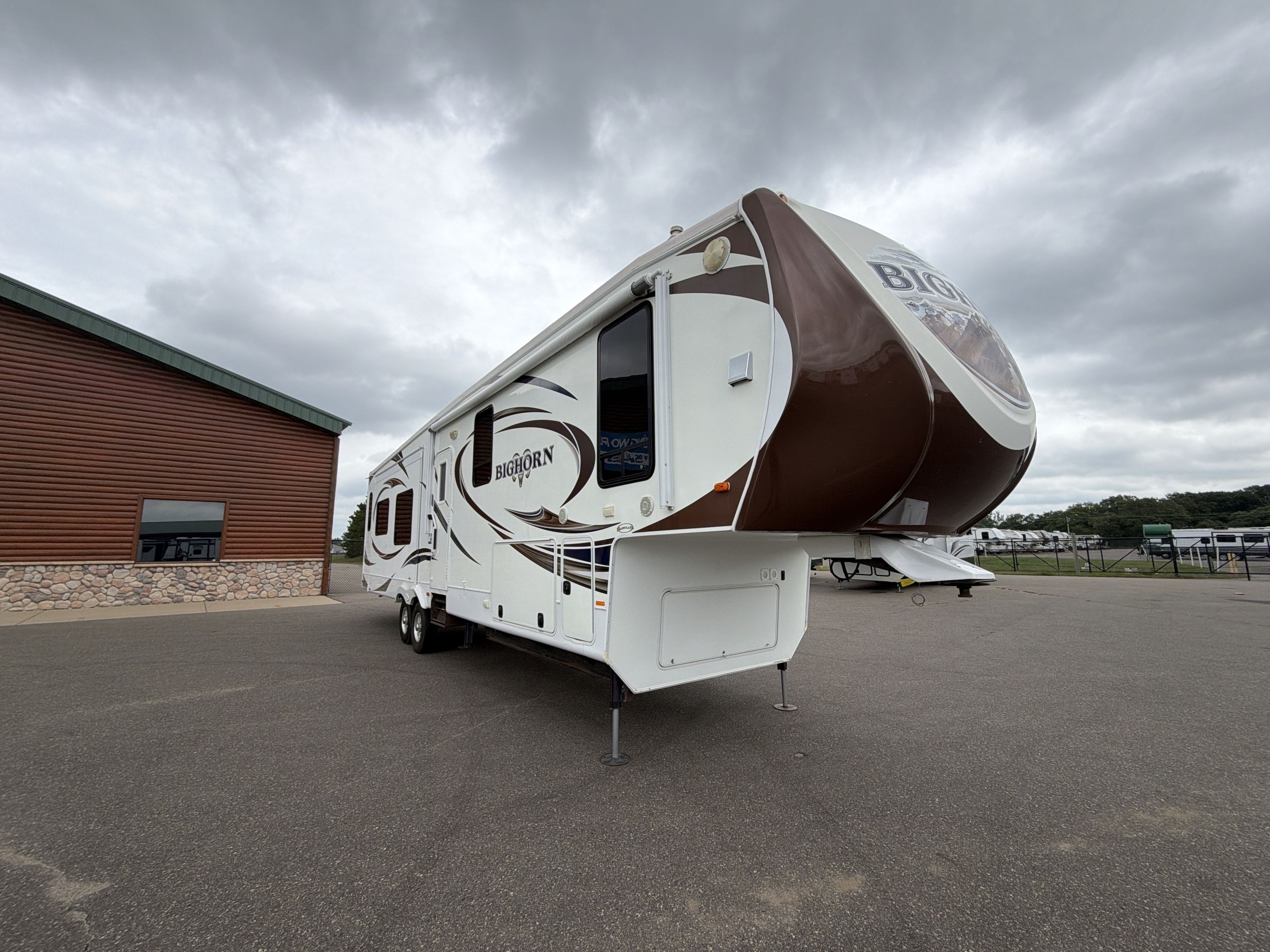 2014 Heartland BIGHORN 3610RE in little falls MN