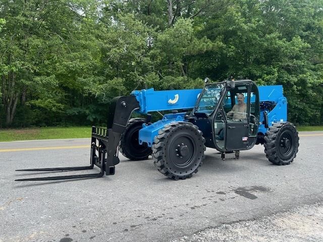 2015 GENIE GTH844 in Summerville, SC