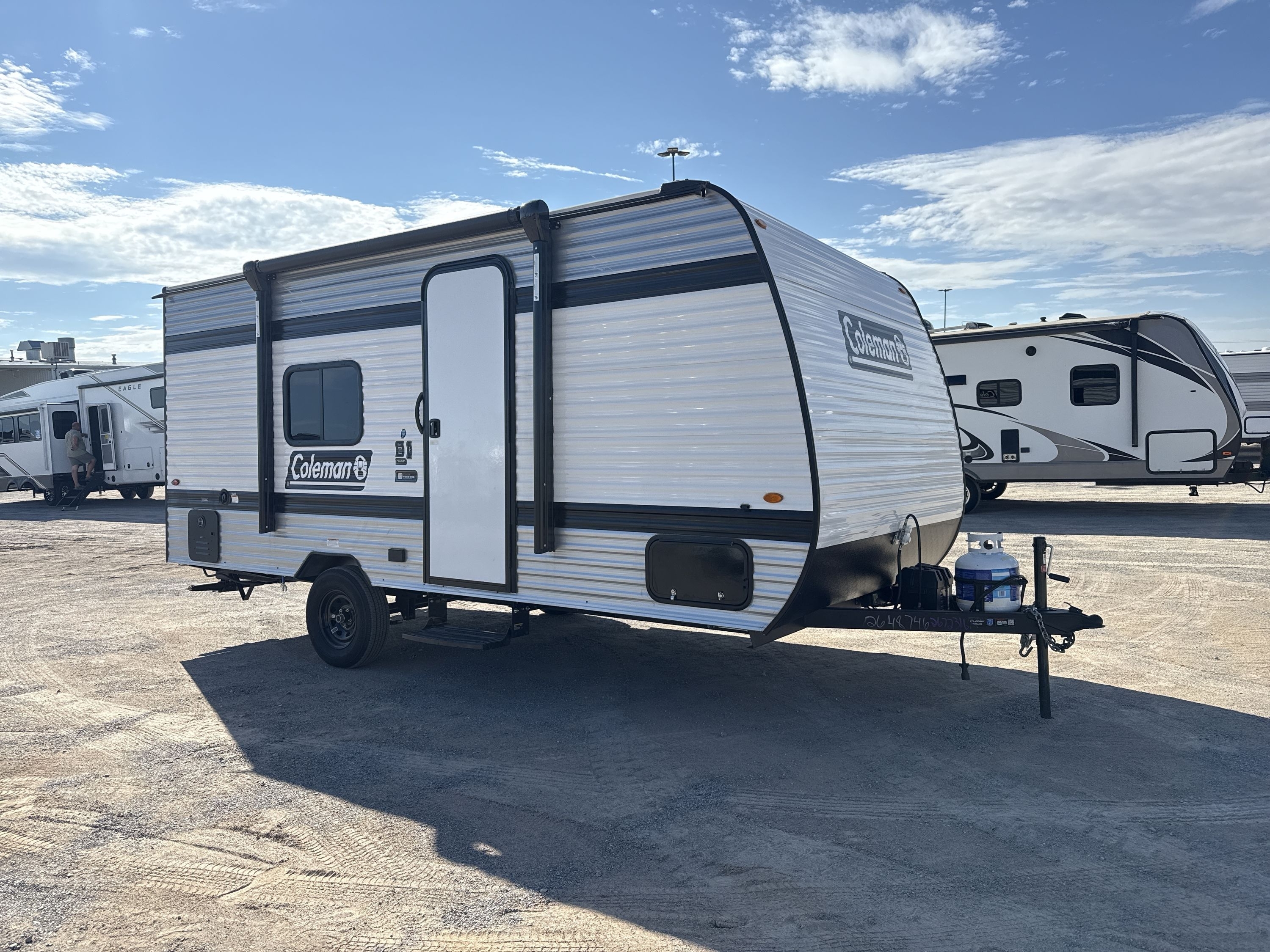 2027 Keystone COLEMAN 17R RV