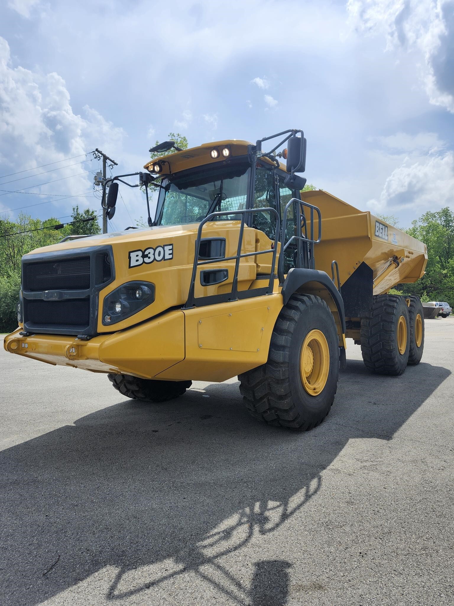 2023 BELL B30E in Bardstown, KY