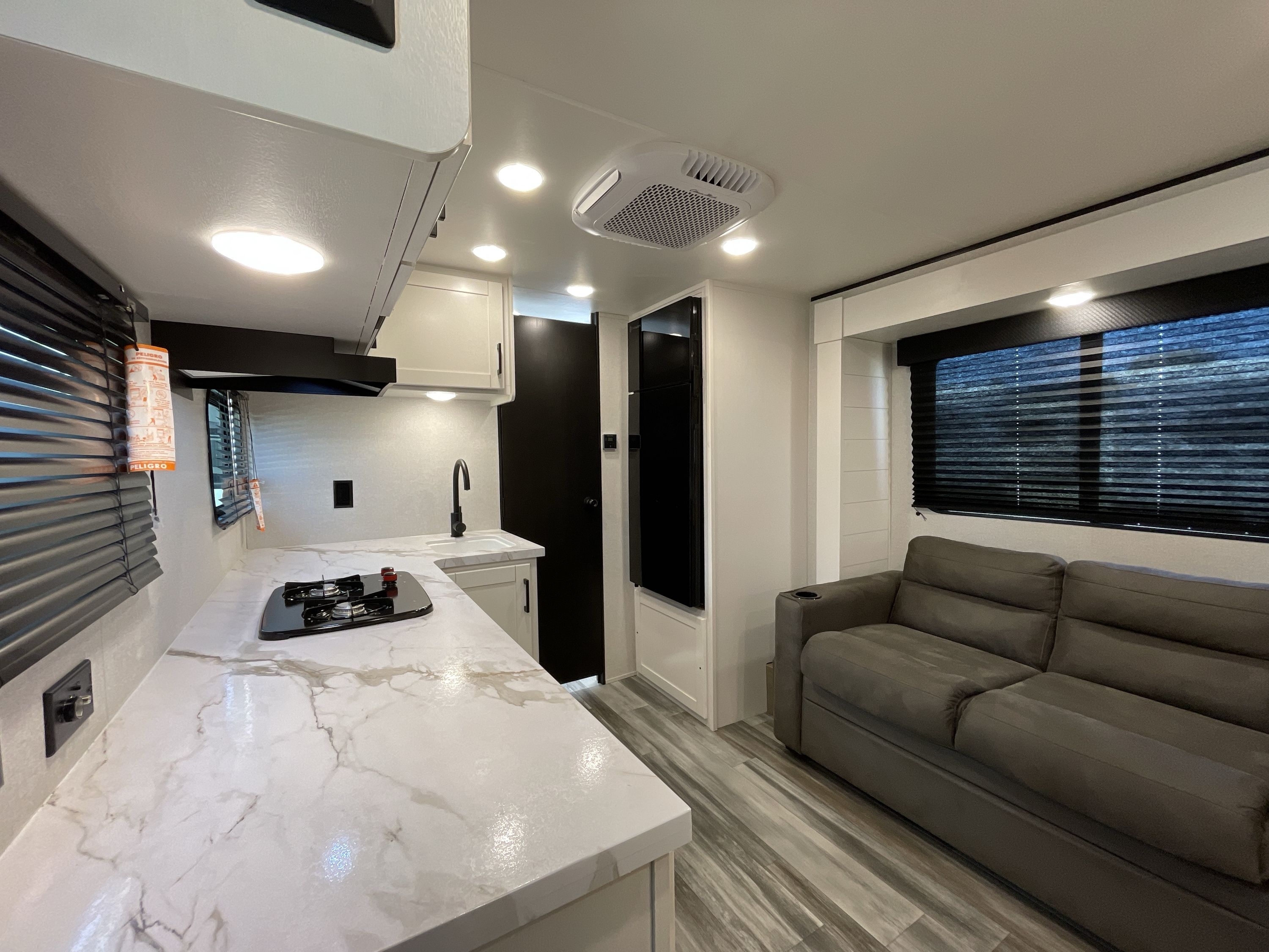 2026 Jayco JAY FLIGHT SLX 160LKW in temecula CA