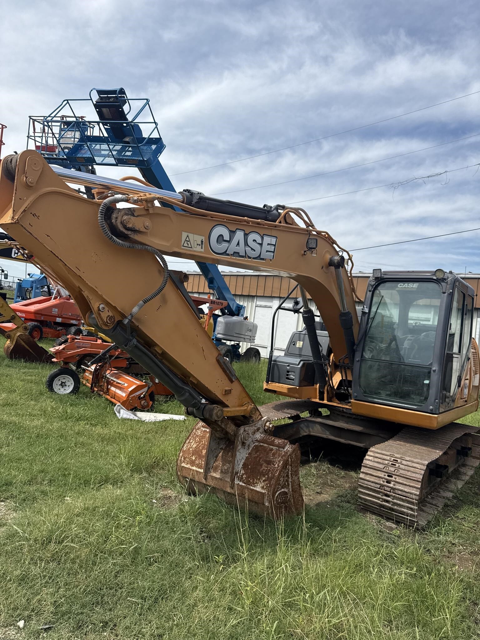 2017 CASE CX130D in Irving, TX