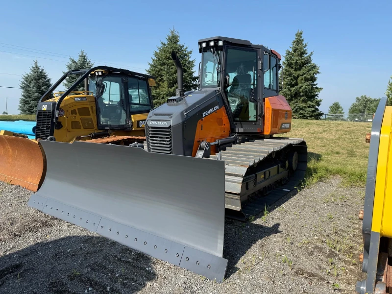 2024 DEVELON DD130