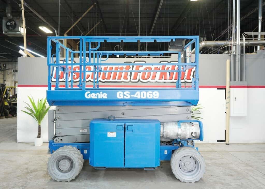 2016 GENIE GS4069RT in Denver, CO