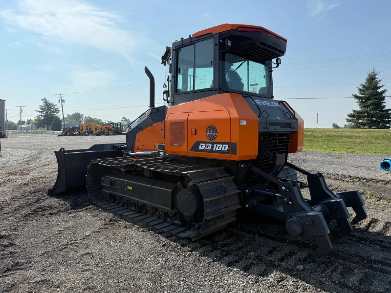 2024 DEVELON DD100