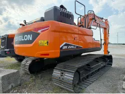 2025 DEVELON DX225 LC-7