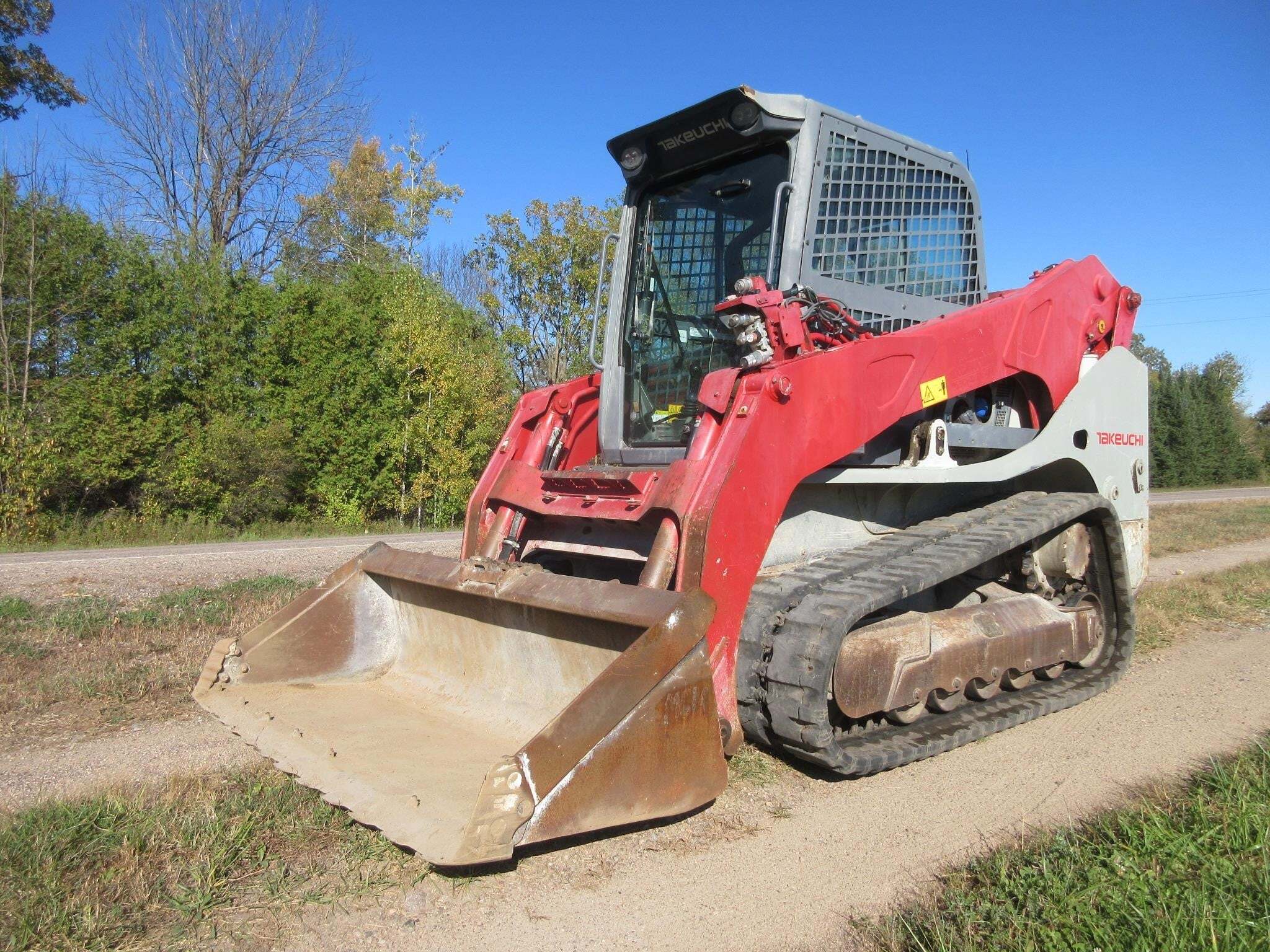 2018 TAKEUCHI TL12V2 in Wittenberg, WI