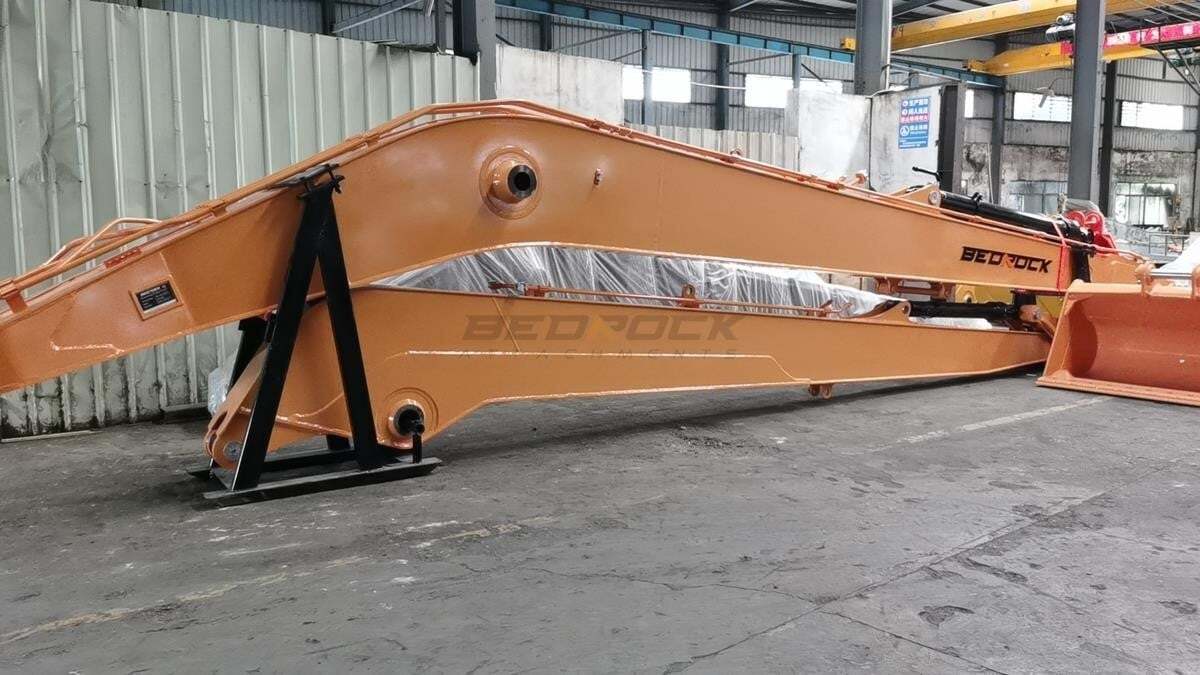 2026 CASE CASE350C 18 METER LONG REACH in Deer Park, TX