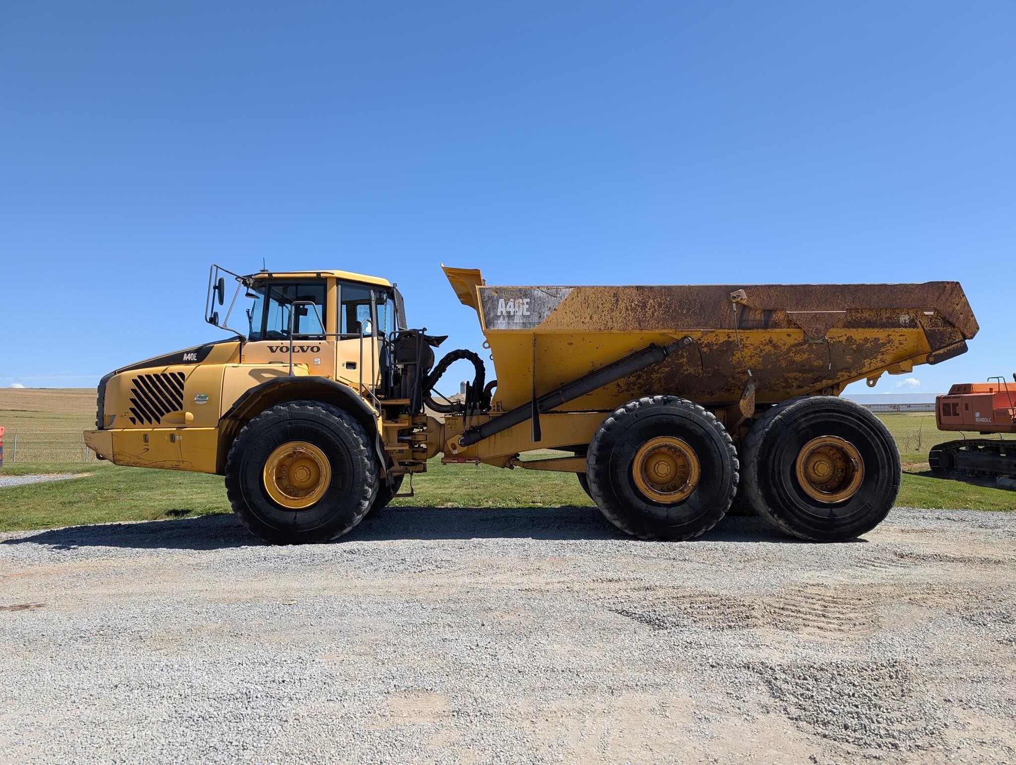 2011 VOLVO A40E in Womelsdorf, PA