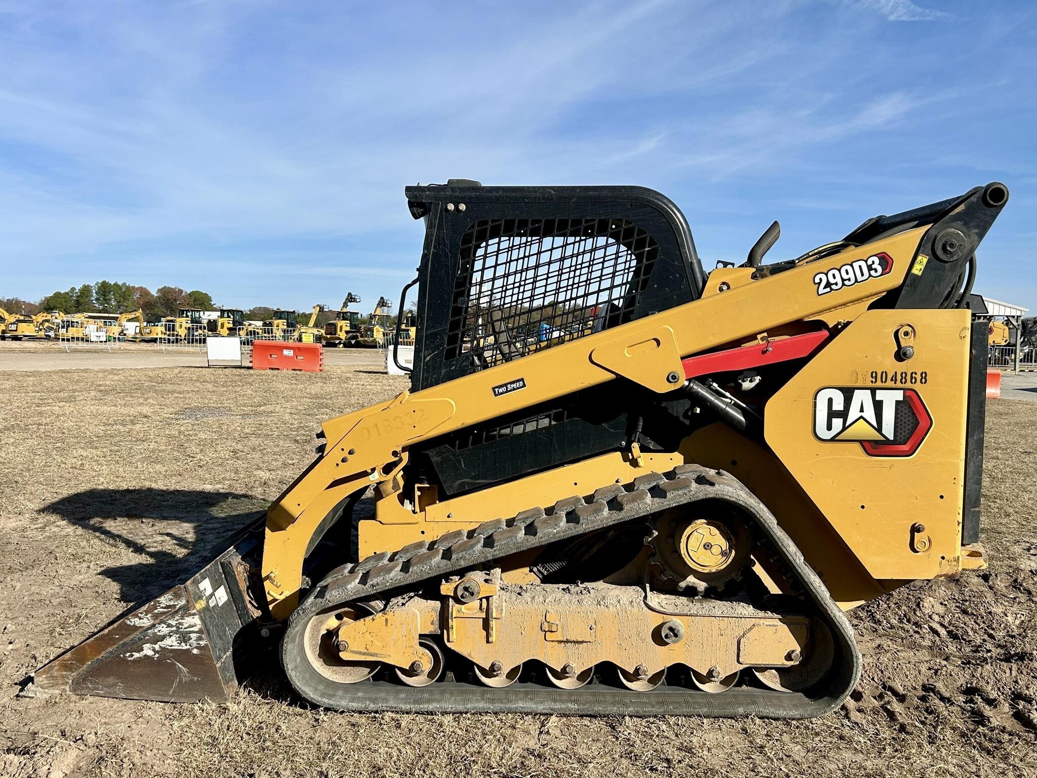2021 CATERPILLAR 299D3 in Wills Point, TX