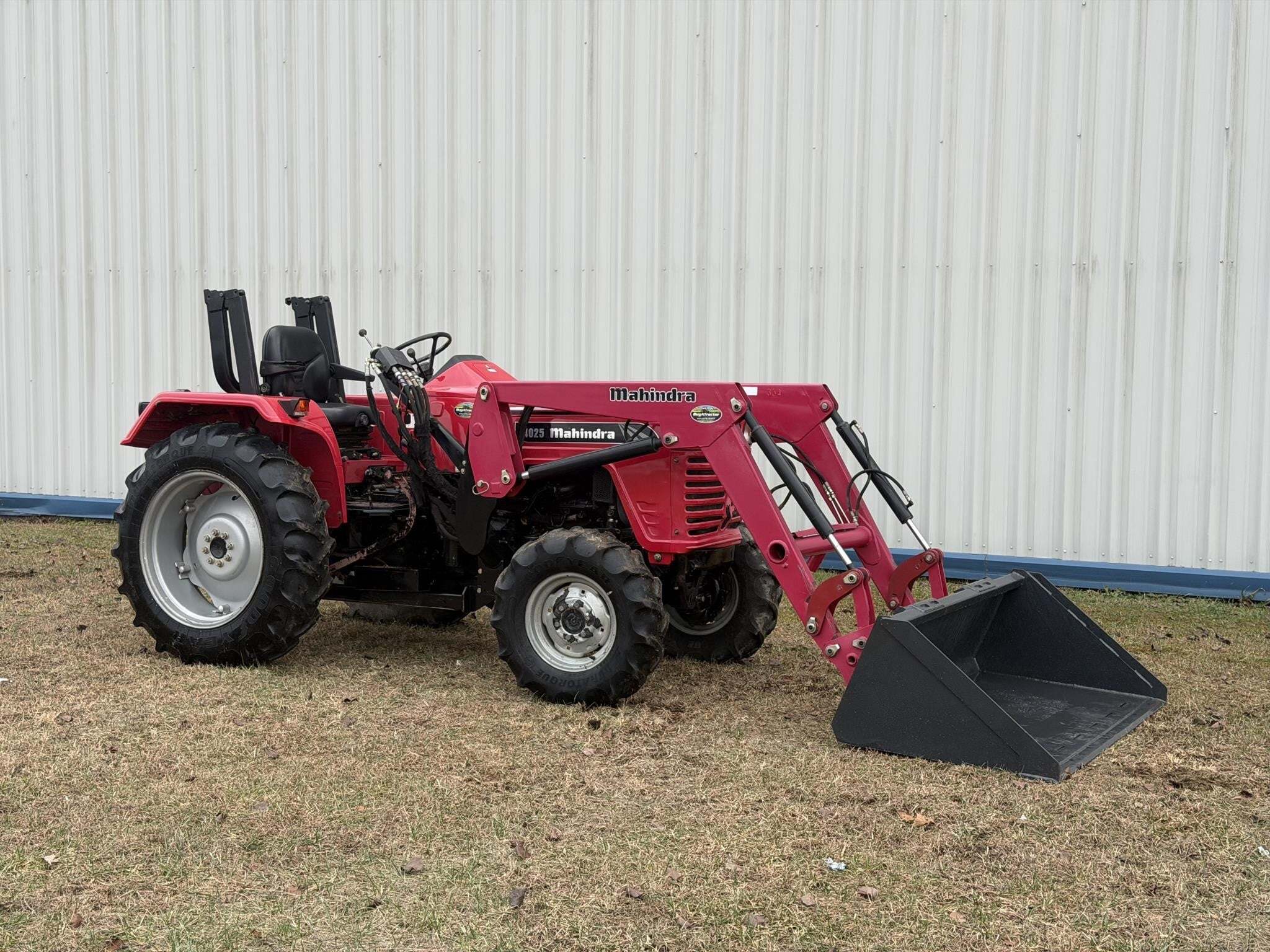 2012 MAHINDRA 4025 in Jamestown, TN