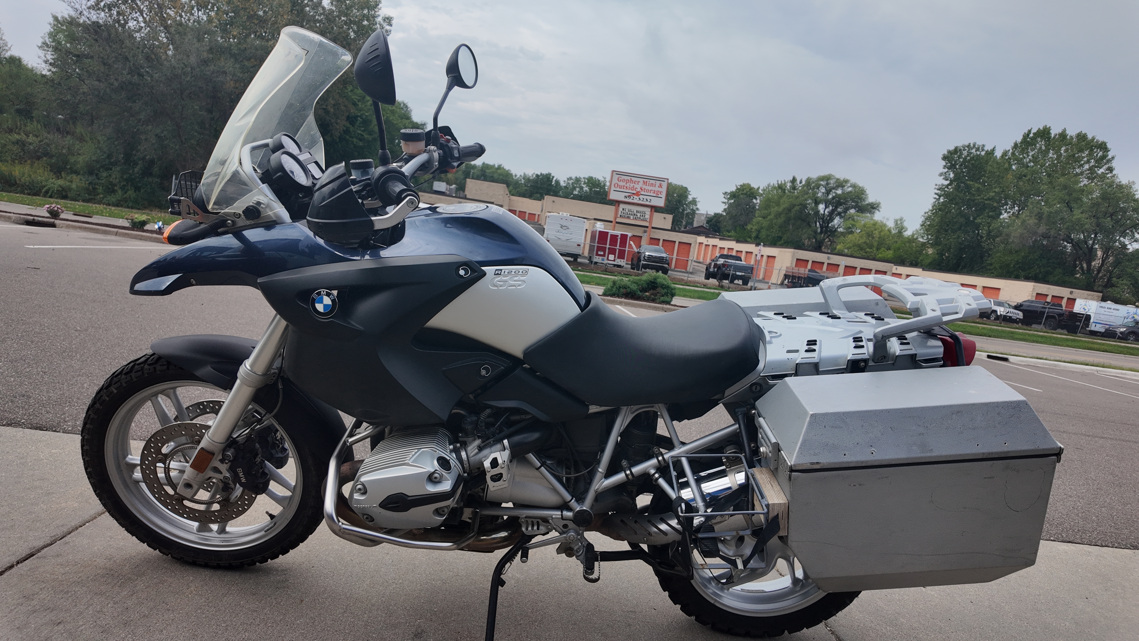 2005 BMW R1200GS in lakeville MN