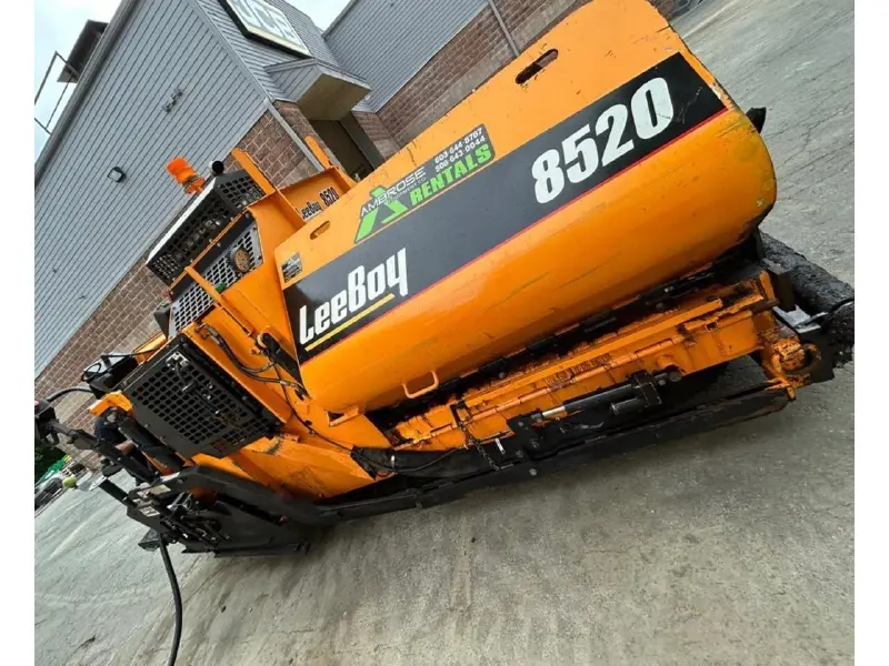 2019 LEEBOY 8520