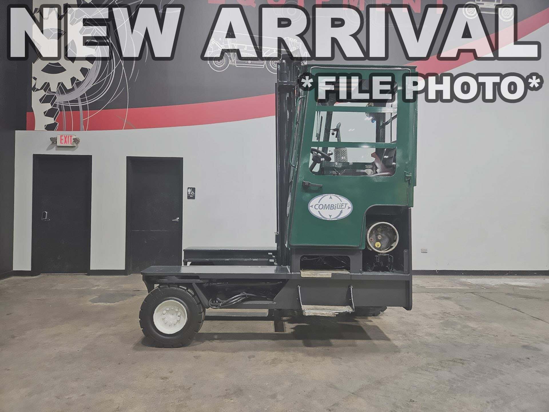2017 COMBILIFT C10000XL in Cary, IL