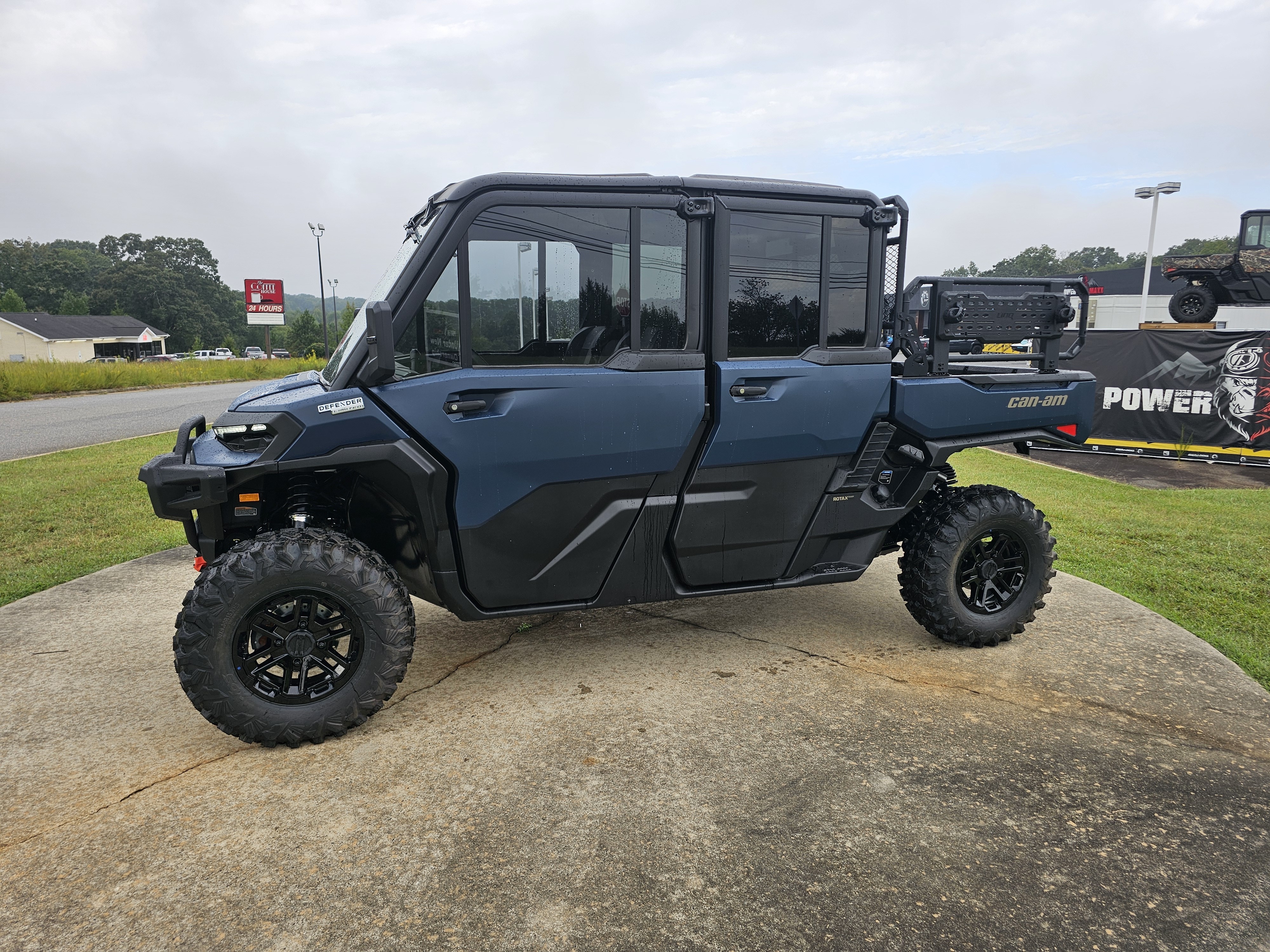 2027 Can-Am Defender XU MAX Limited HD11 in taylorsville NC