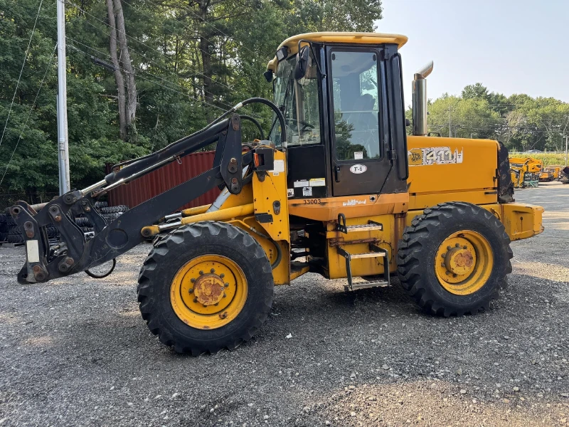 2003 JCB 411HT