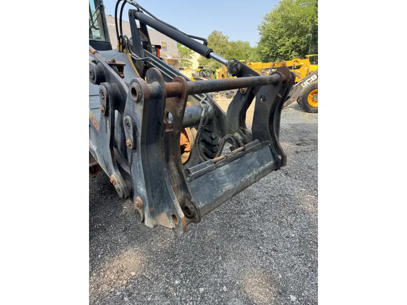 2003 JCB 411HT