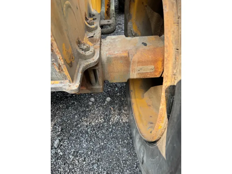 2003 JCB 411HT
