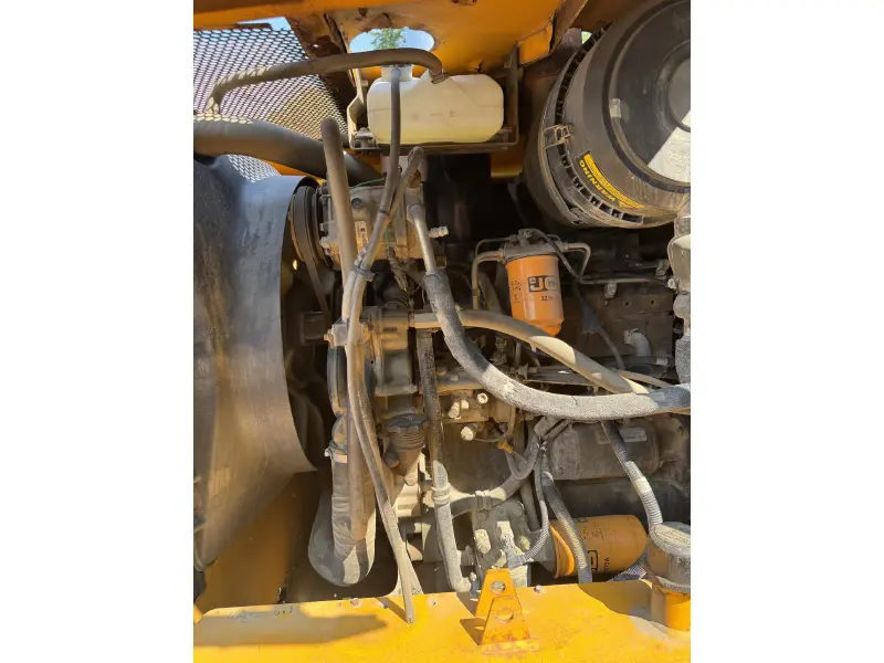 2003 JCB 411HT