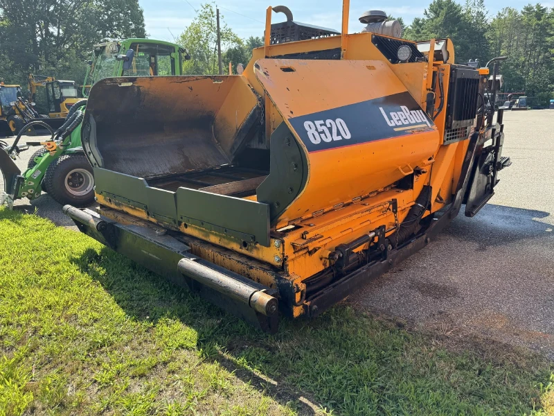 2017 LEEBOY 8520B