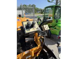 2017 LEEBOY 8520B