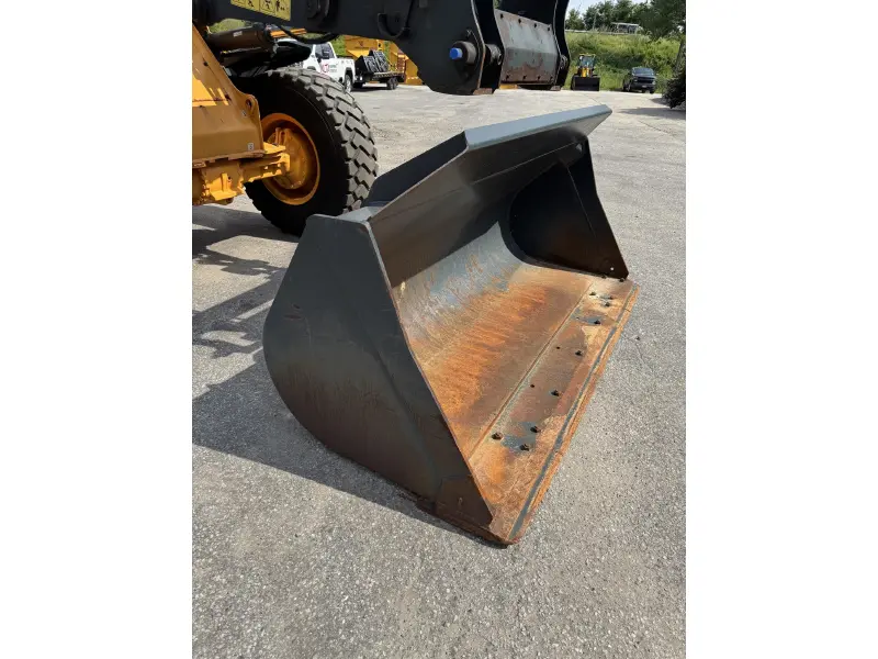2022 HYUNDAI HL930A