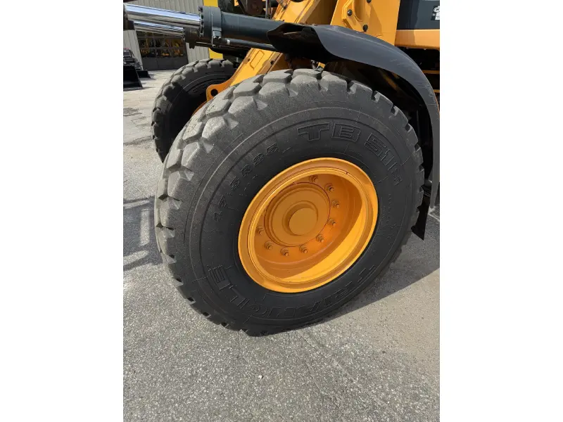 2022 HYUNDAI HL930A