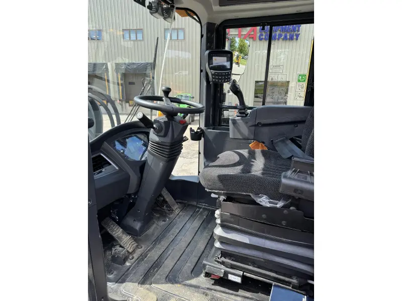 2022 HYUNDAI HL930A