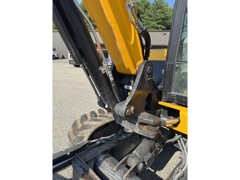 2022 JCB 85Z-2