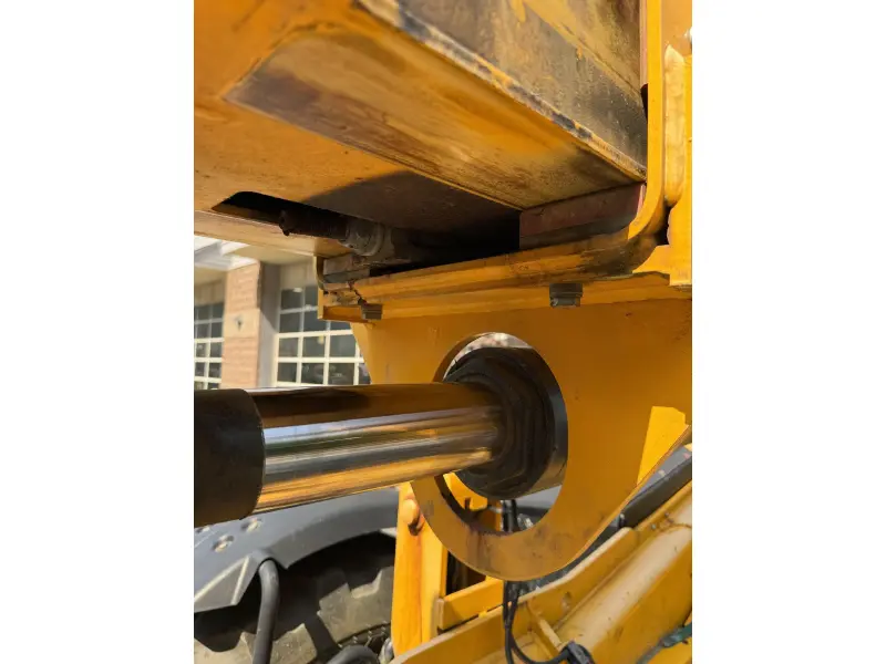 2020 JCB 510-56