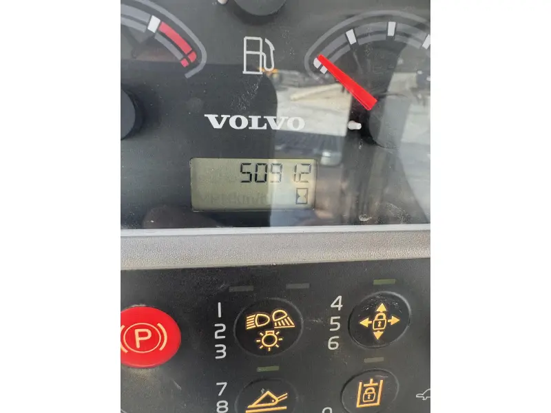 2014 VOLVO MCT125C
