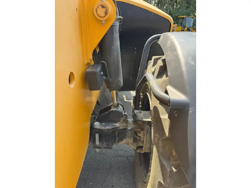2020 JCB 510-56