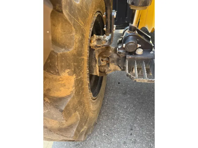 2020 JCB 510-56