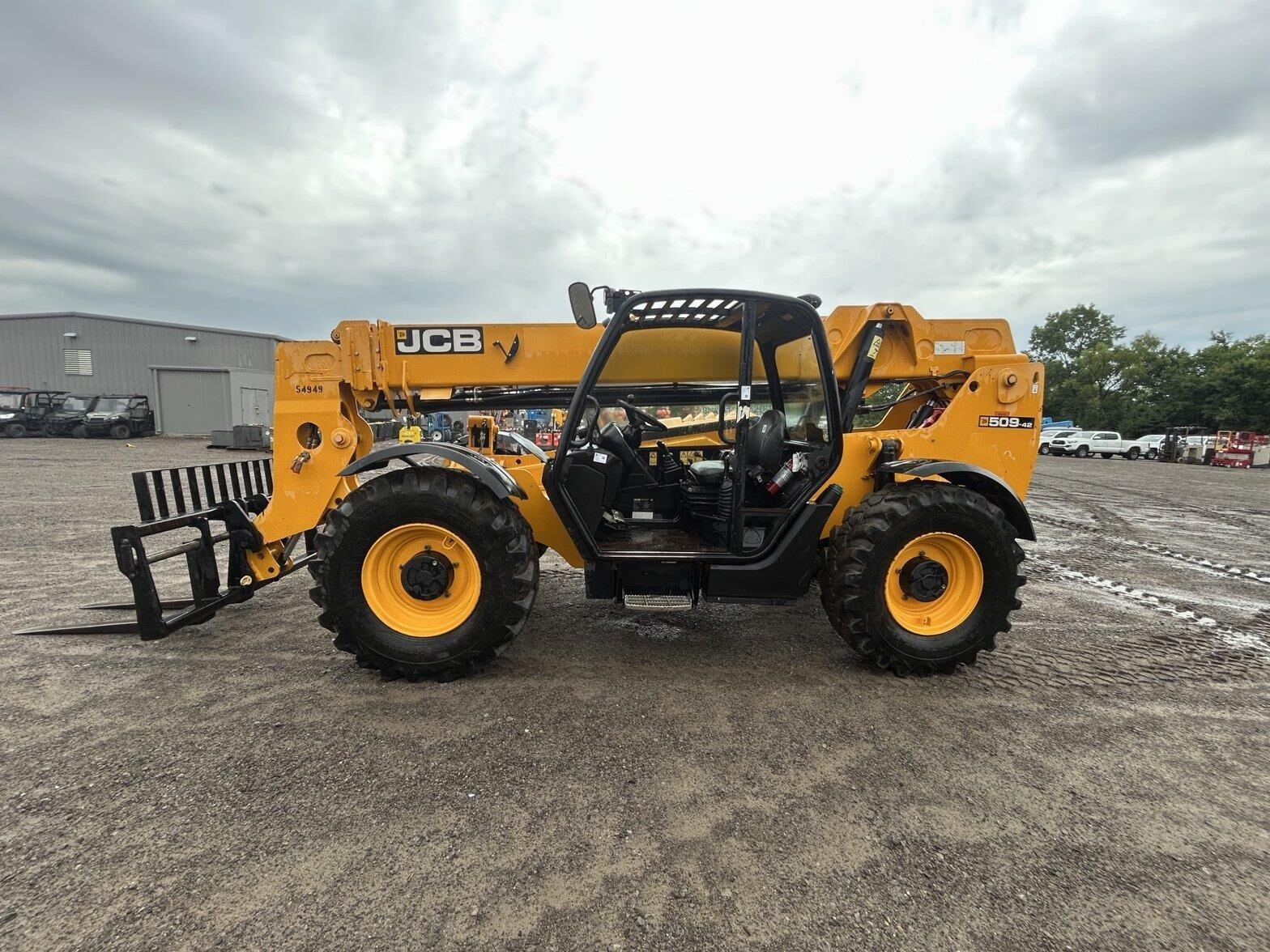 2019 JCB 509-42 in Cartersville, GA